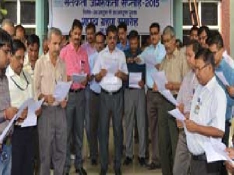 Officers and staff took Oath of Allegiance