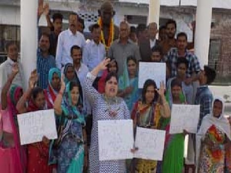 Inflation in protest marches took Congress