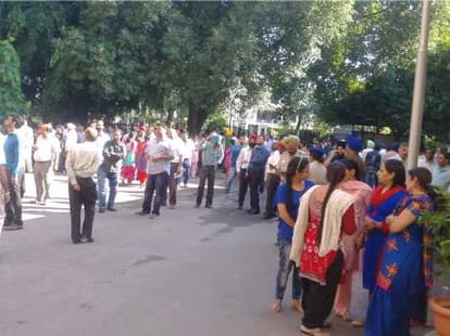 earthquake tremors constantly in Uttarakhand.
