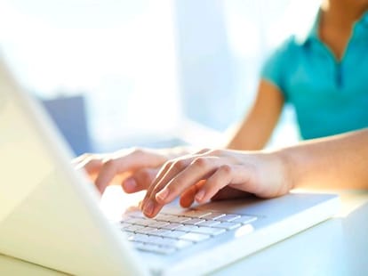 Survey: why 44 percent  teenagers delete internet history