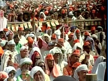 Modi levied charges on nitish kumar and lalu yadav on reservation