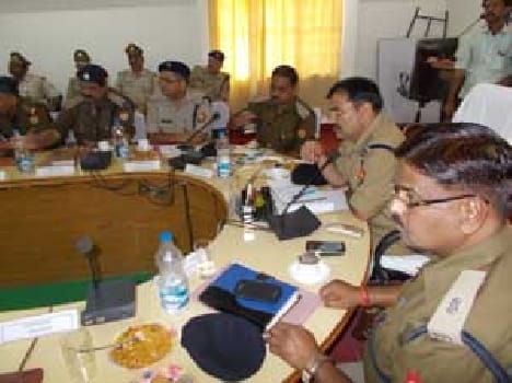 Police failed Incharjon be fixed chair