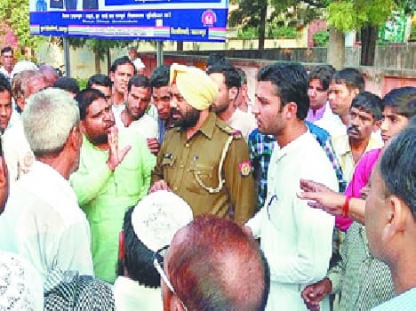 Young man killed in motorcycle collision, Hungama