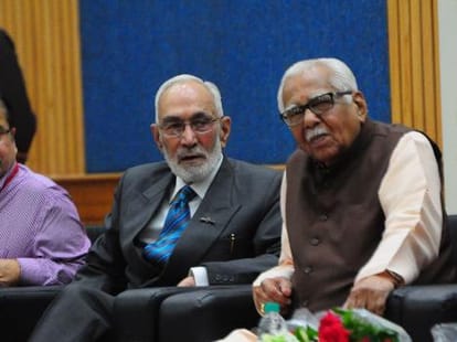 UP governor Ram Naik reacts on SP allegations.