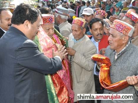 more funds for temples in himachal: virbhadra singh.