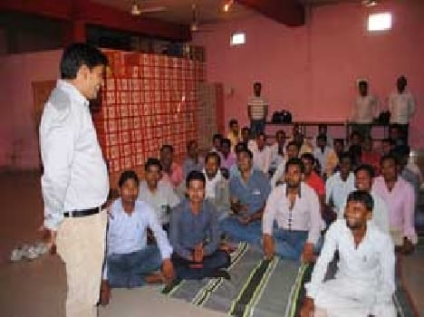  anudeshak express their protest