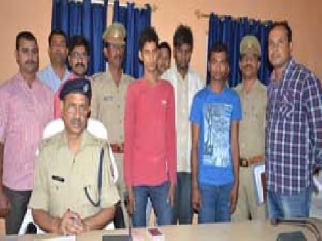 Arrested three robbers , two bikes recovered