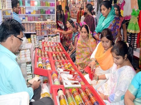 Marital yesterday , the market readied