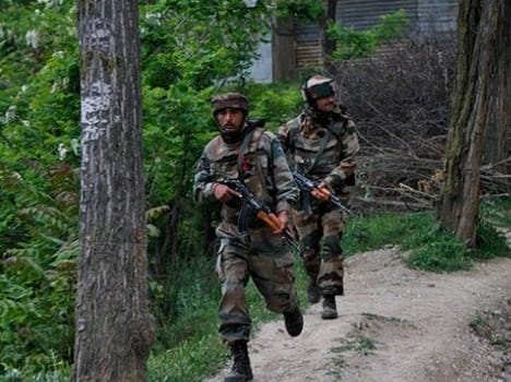 abu huraira had escaped army siege 