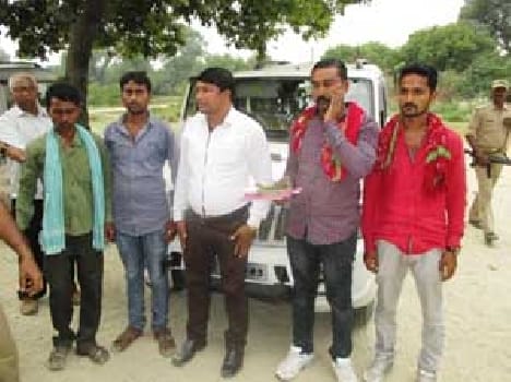 Two candidates supporters seized vehicle