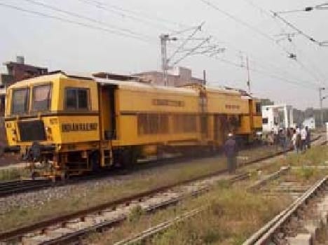 Two hours of track repairs stood two trains