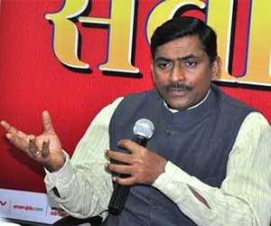 some writers are uncomfortable with bjp says muralidhar rao