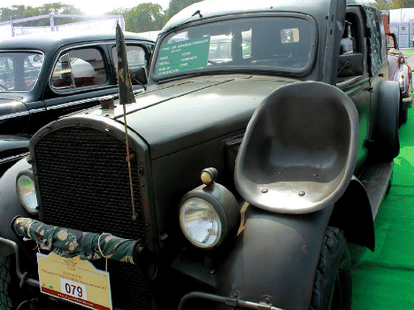 Hollywood actor Arnold and Ratan Tata will present in Vintage car rally. 