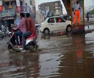 heavy road jam due to rain.