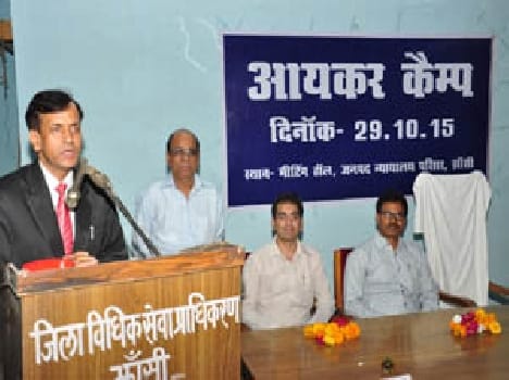 income tax should announce with honesty: distric judge
