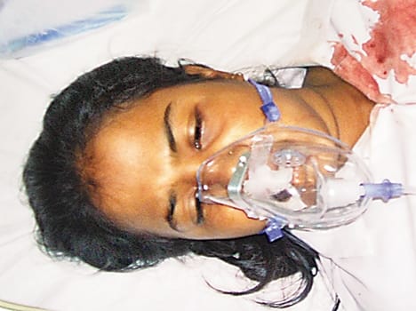 Six students injured on school bus stoned