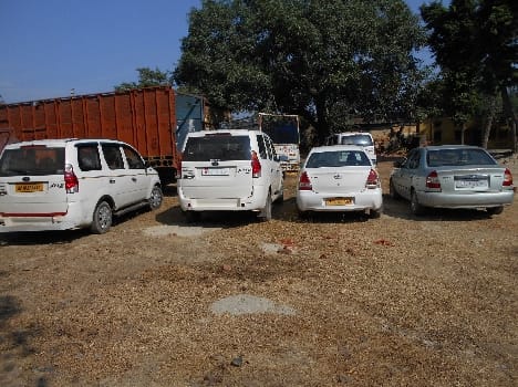 Luxury cars seized 25 quintals of meat