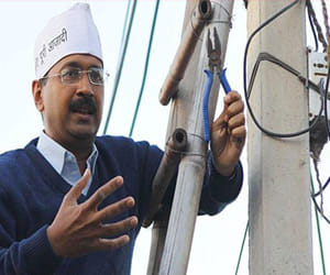 Delhi HC holds that CAG has no power to audit account of DISCOMs.