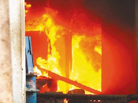 6 people dead in pinjore himshikha colony cylinder blast