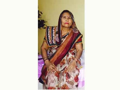 kamlesh devi of mathura saved his husband life