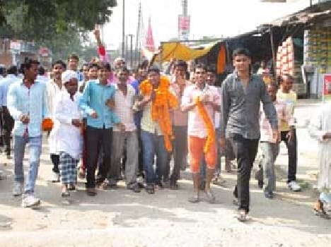 Candidates broke the rules , took procession
