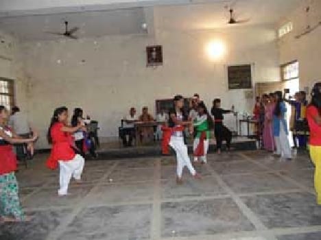 Dance , music and the mind tells students