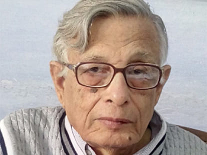 Sangh leader reacts on Irfan Habib's statement on RSS.