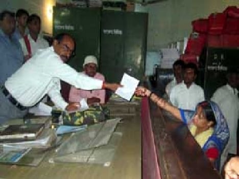 Late nights candidates split certificate