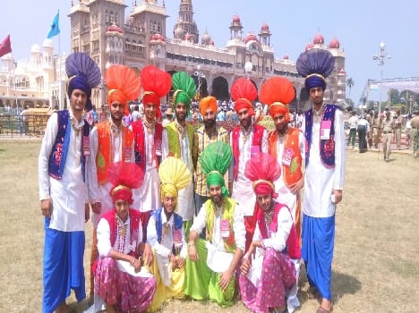 pathankot, gurdaspur, bhangra, team, karnatka
