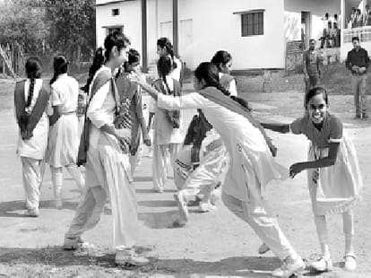 cbse launch saransh website to track kids from home 