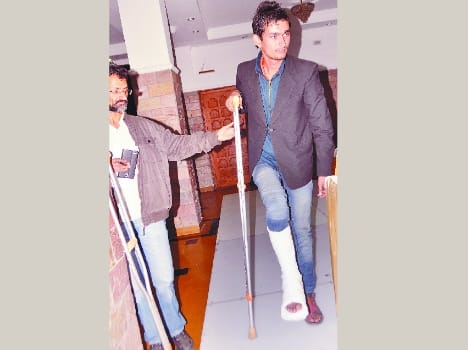 police third degree to boy in shimla.