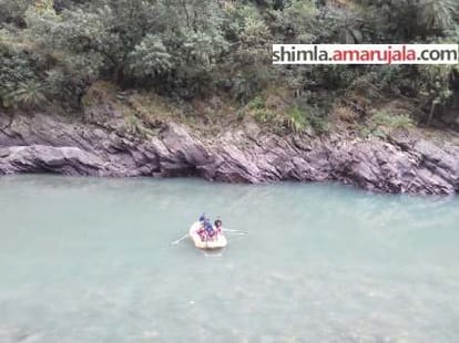 Six drown as car plunges into Beas river in Mandi Himachal.