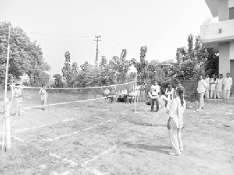 Shivani won in badminton single stake