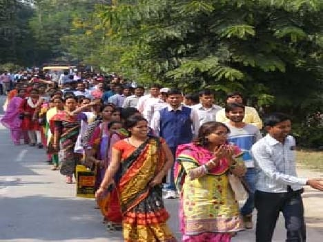 Procession out of trainee teachers protesting