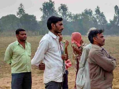 Asharfian found in farm at Amroha.