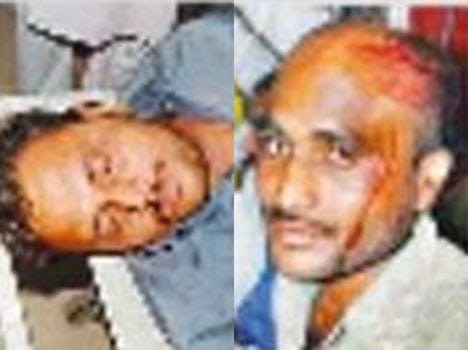 pratapgrh petrol pump owner shoted for asking to pay