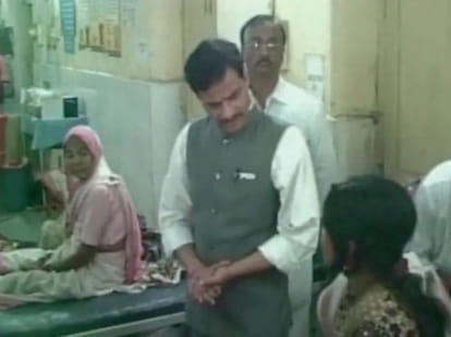 people lose their eyesight after undergoing cataract surgeries