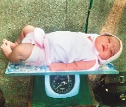 Female doctor and newborn girl succumbs absence