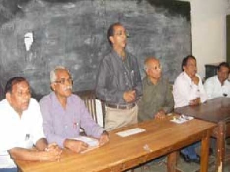 Student elections peaceful negotiation on hold