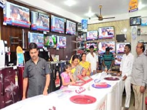 Electronic goods , home Aplainsej Sjin from shops
