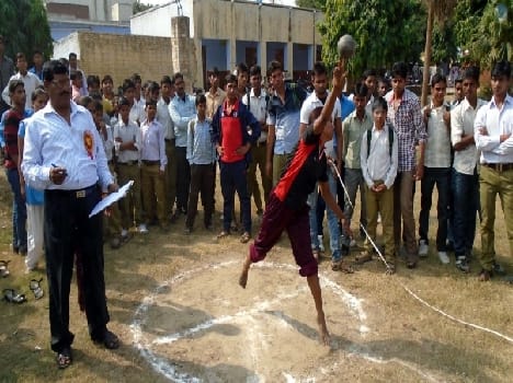 Colourful district Youth Festival debut
