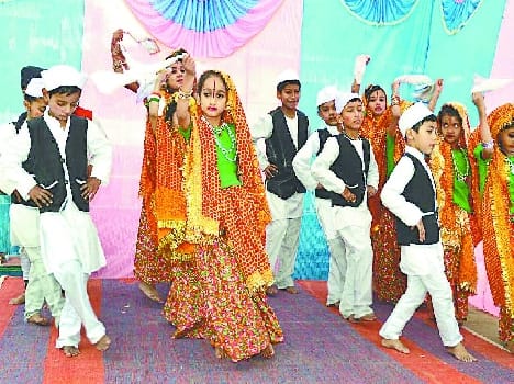 The anniversary was celebrated by Vatsalya Vidyasthli