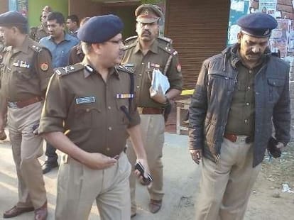 triple murder in lucknow maal area
