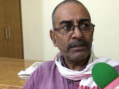 association with sangh will make color in bjp?