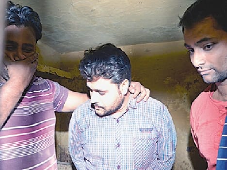 Addict Car riders four trodden