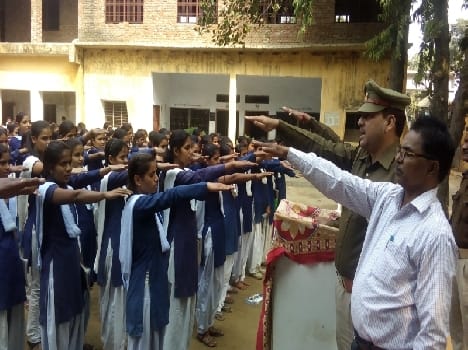 Students taught traffic rules text