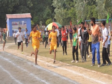 Gurupindr and cleric victorious in sprint race