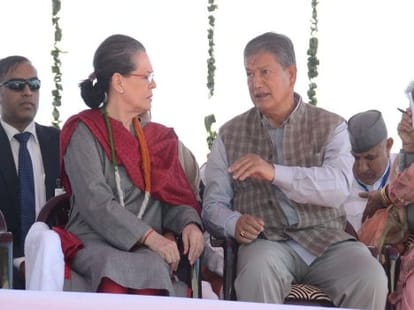 sonia gandhi celebrate new year in mussoorie.