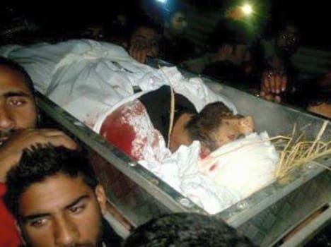 one man died in securtiy firing in kashmir