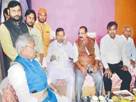 Aridmn BJP locked doors: Laxmikant